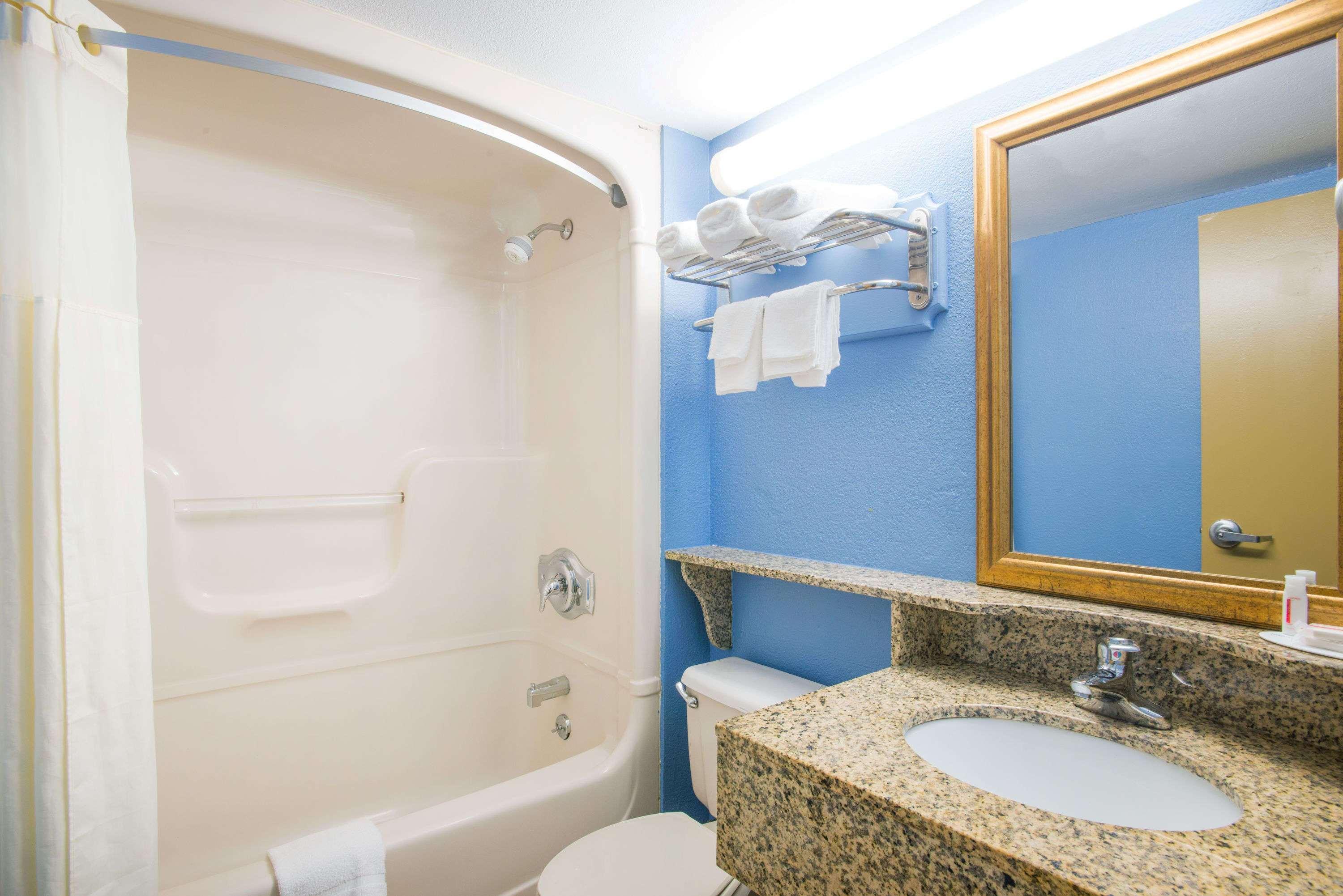 Days Inn By Wyndham ניו הייבן מראה חיצוני תמונה