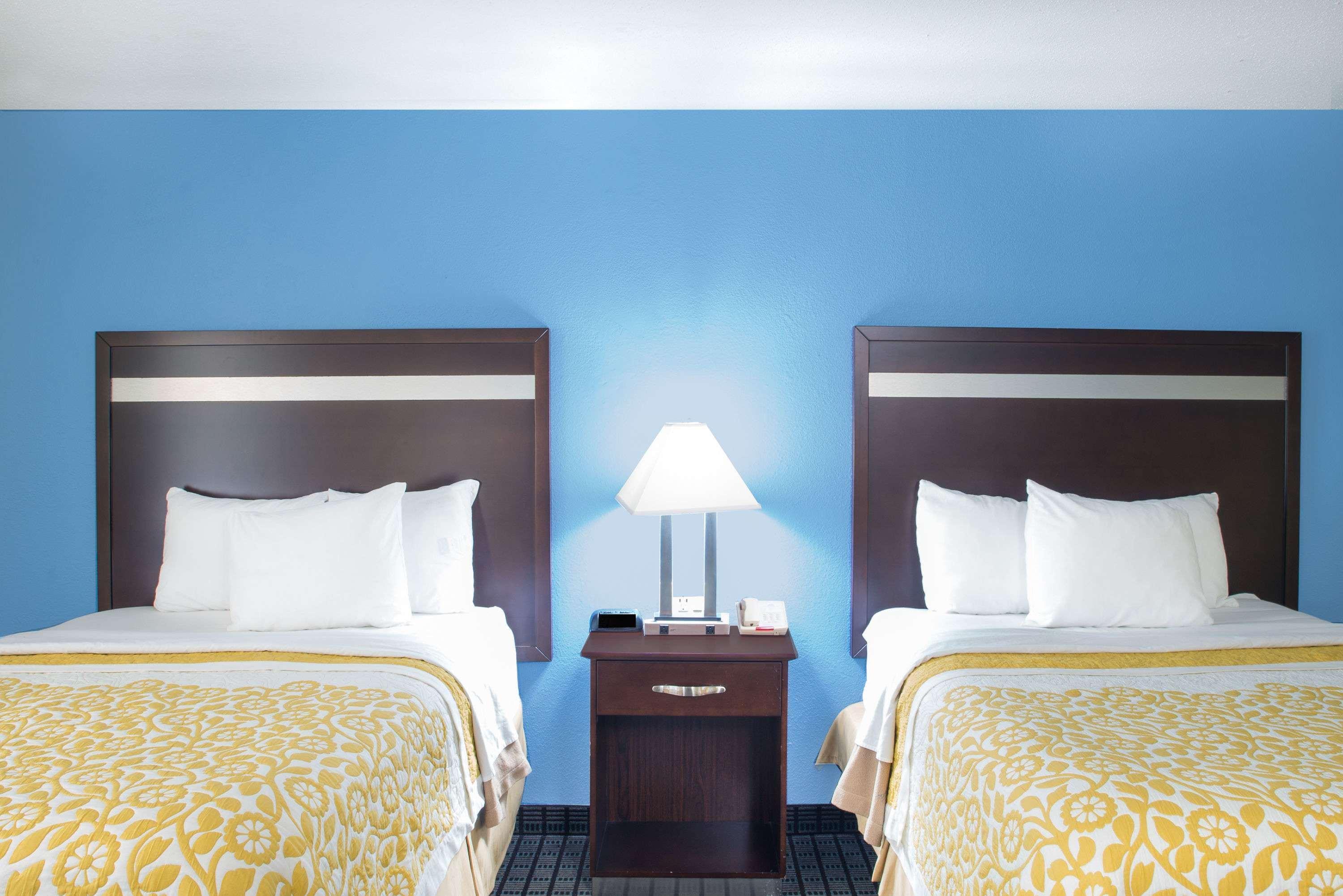Days Inn By Wyndham ניו הייבן מראה חיצוני תמונה