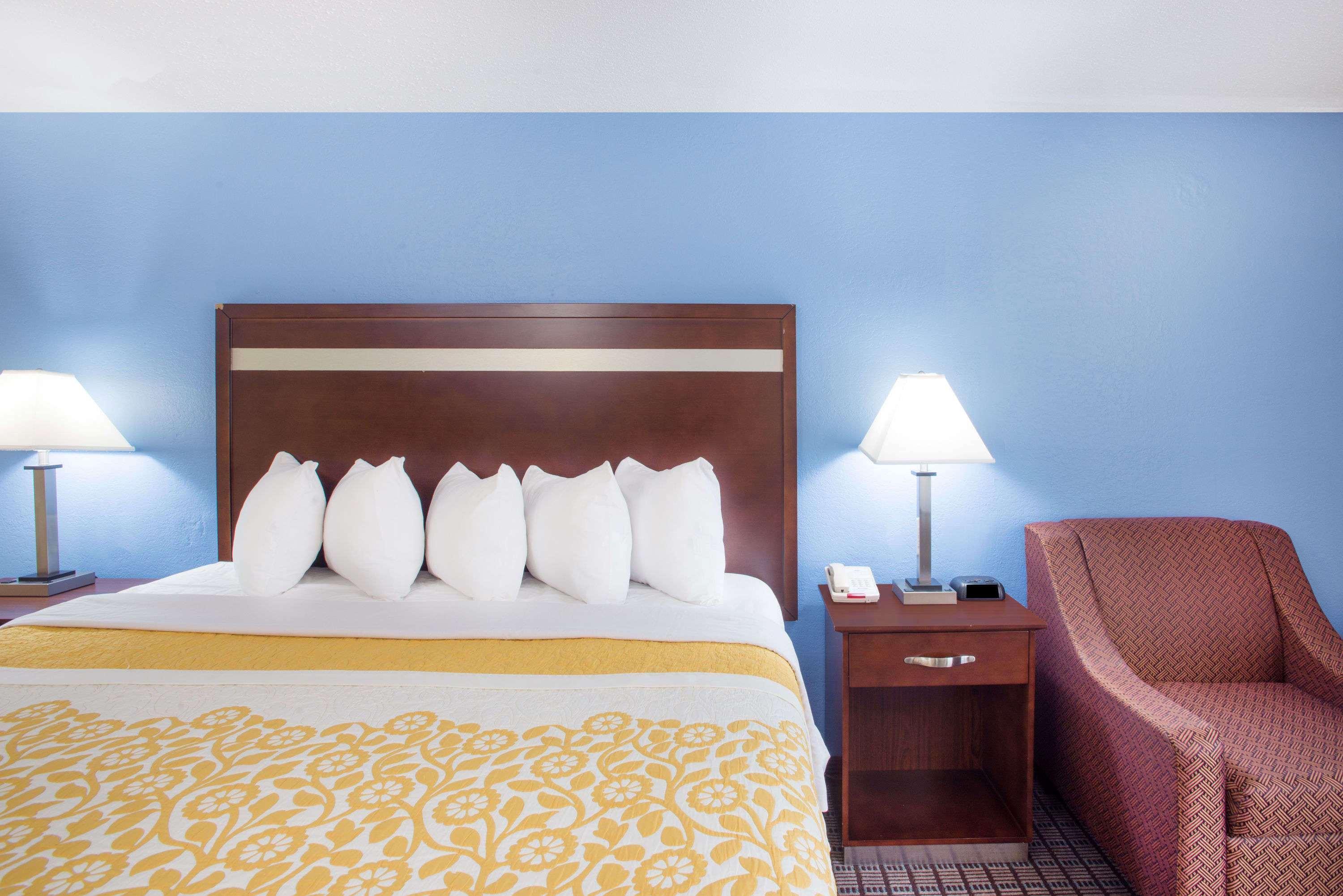 Days Inn By Wyndham ניו הייבן מראה חיצוני תמונה