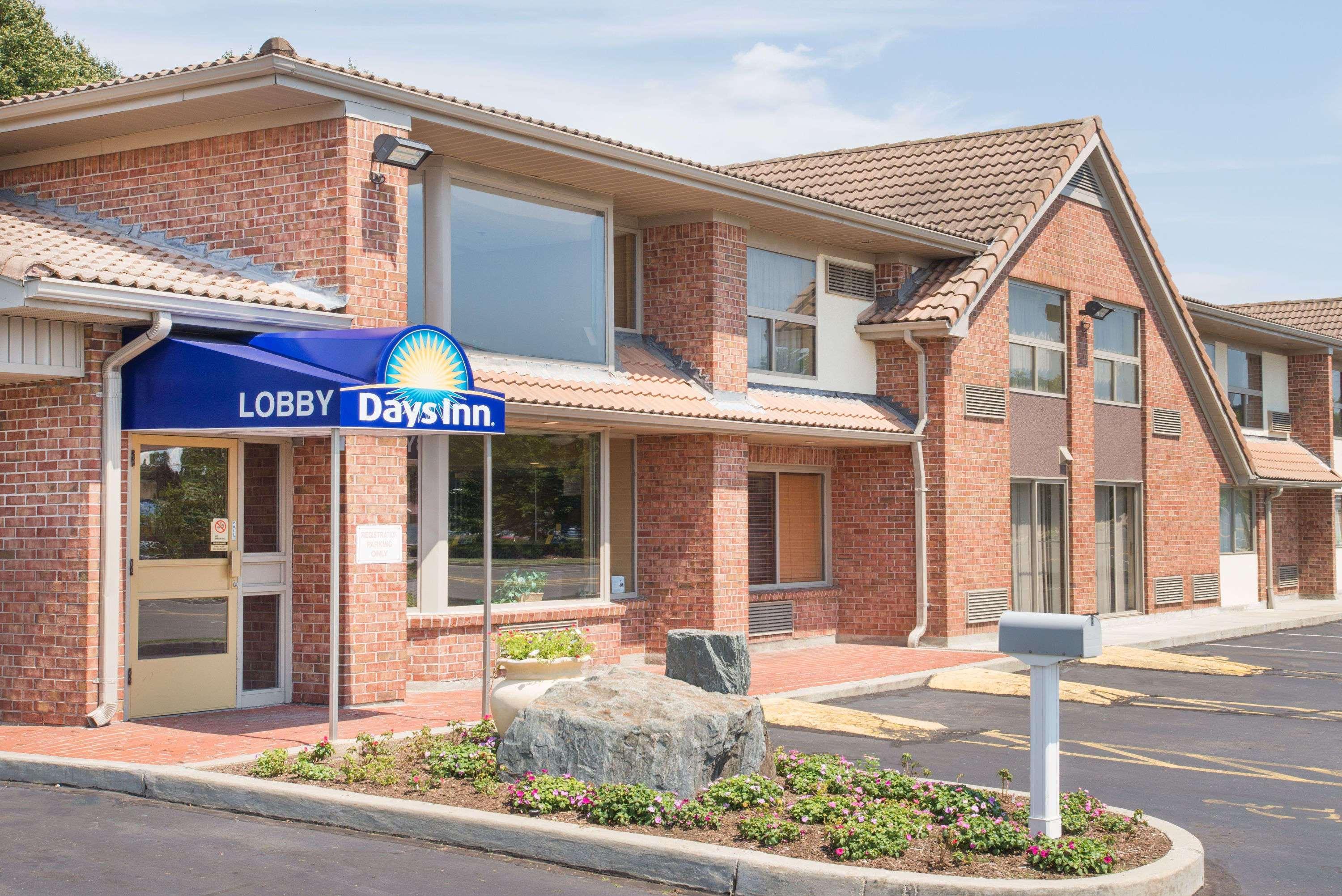 Days Inn By Wyndham ניו הייבן מראה חיצוני תמונה